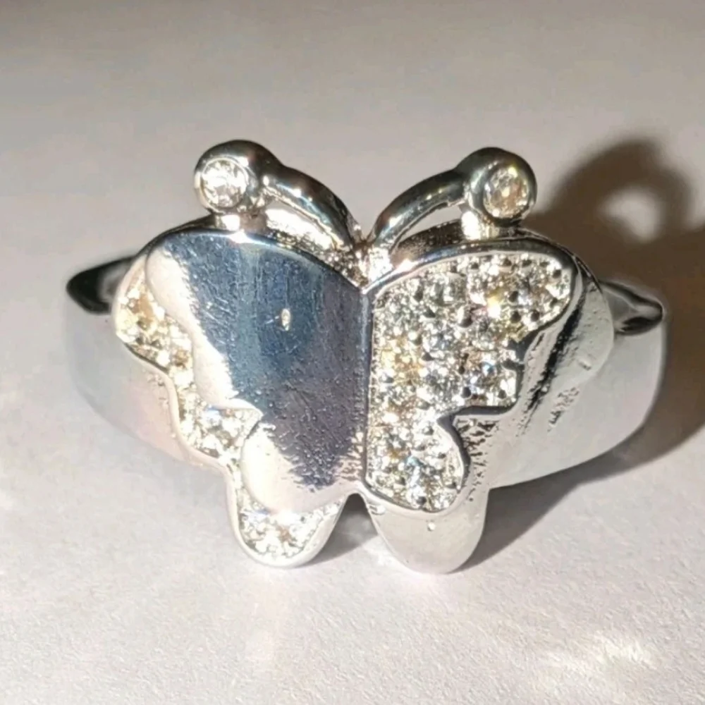 Elegant 925 Sterling Silver Butterfly Ring Sz8